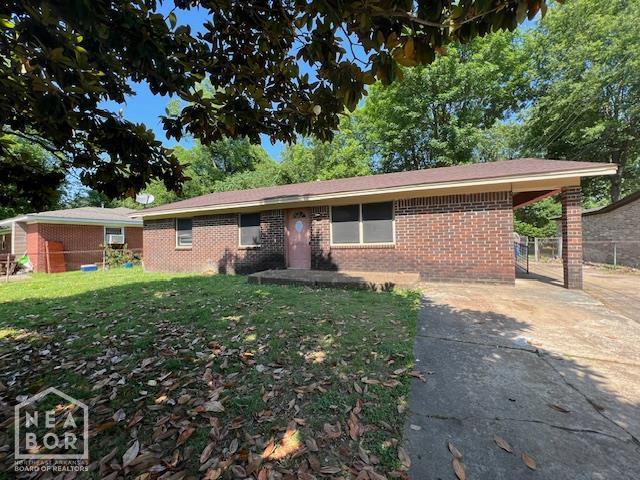 1508 N Easy St, Jonesboro, AR 72401 - single story home with brick siding