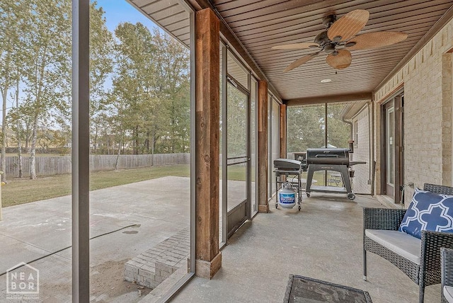 5200 Julia Cv, Jonesboro, AR 72404 - sunroom featuring ceiling fan
