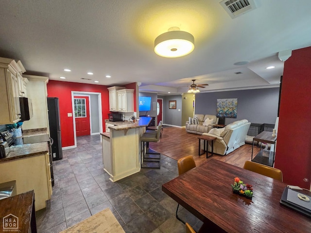 243 N Oak St, Brookland, AR 72417 - photo 5