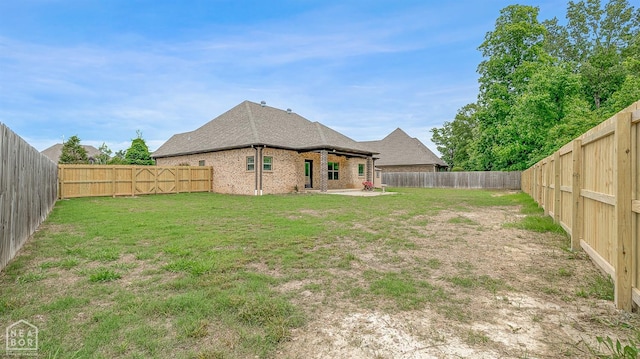 719 Smithfield Dr, Jonesboro, AR 72401 - view of yard featuring a patio area