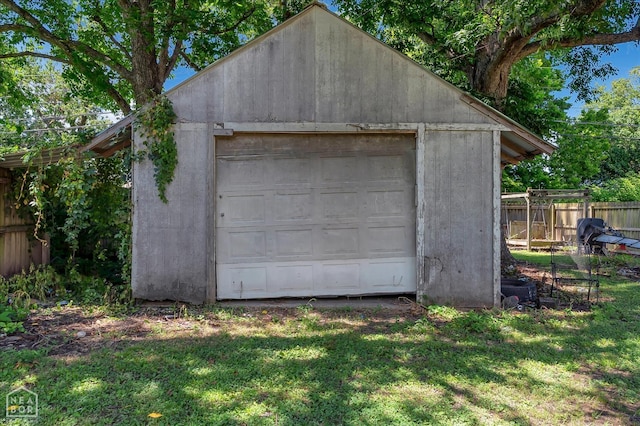 316 SE 2nd St SE, Walnut Ridge, AR 72476 - view of detached garage