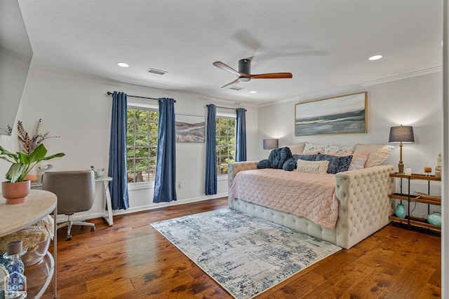 3500 Big Creek Cv, Jonesboro, AR 72404 - bedroom with ornamental molding, hardwood / wood-style flooring, recessed lighting, ceiling fan, and a textured ceiling