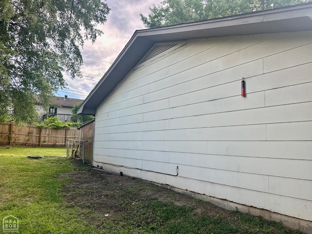 1703 W Oak Ave, Jonesboro, AR 72401 - view of side of property