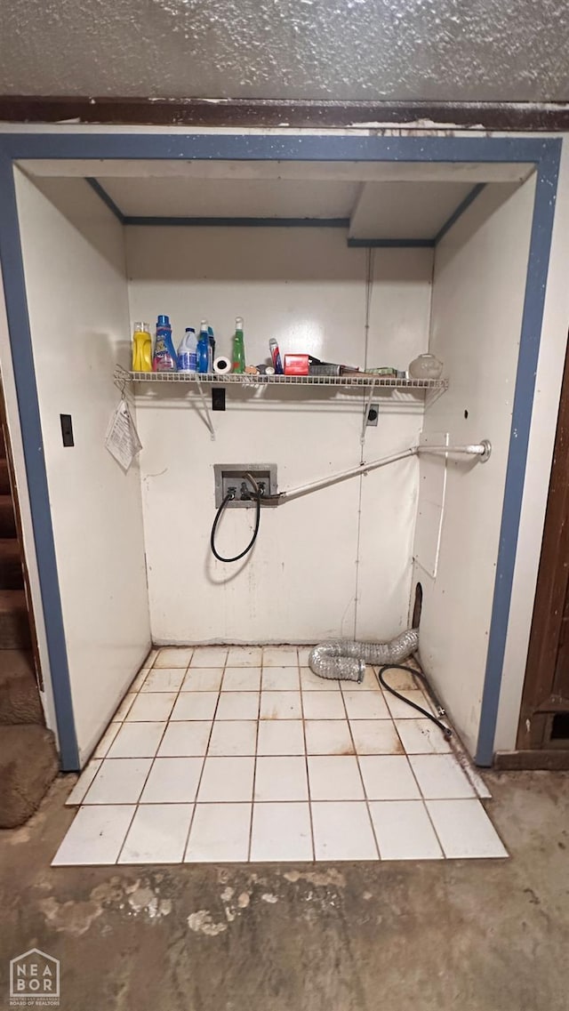 1703 W Oak Ave, Jonesboro, AR 72401 - washroom featuring hookup for a washing machine