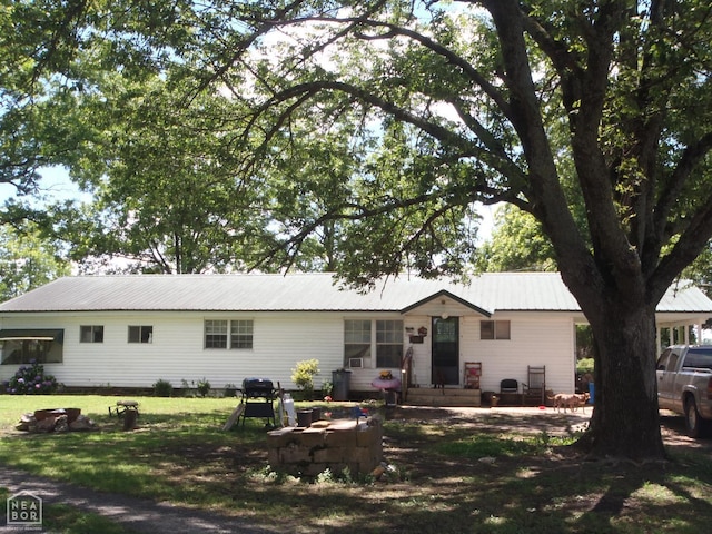 616 Jackson 101, Newport, AR 72112 - photo 1