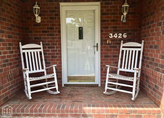 3426 Aggie Rd, Jonesboro, AR 72405 - entrance to property with brick siding