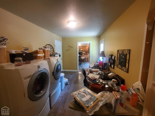 2590 W N St, Piggott, AR 72454 - washroom featuring washing machine and clothes dryer