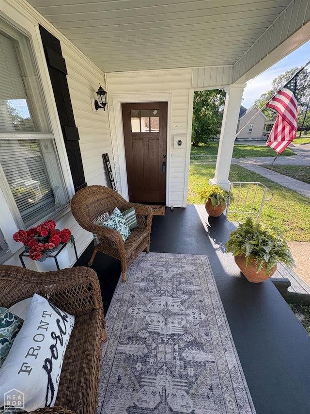 608 W Poplar St W, Paragould, AR 72450 - view of sunroom / solarium
