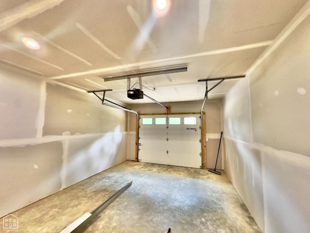 377 N 3rd St, Black Rock, AR 72415 - garage with a garage door opener