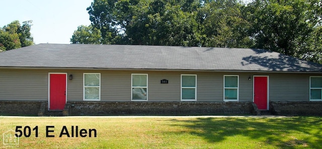 501 E Allen Dr, Jonesboro, AR 72401 - ranch-style home with brick siding and a front yard