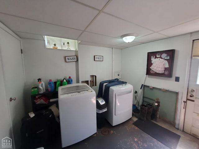691 Crestline Dr, Piggott, AR 72454 - washroom with independent washer and dryer