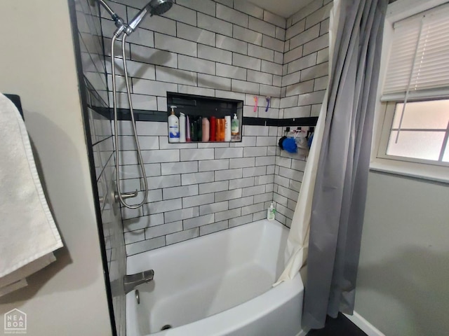 691 Crestline Dr, Piggott, AR 72454 - bathroom with shower / tub combo