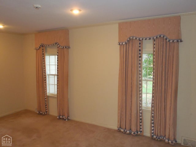 4 Virginia Rd, Newport, AR 72112 - spare room featuring a smoke detector, plenty of natural light, and carpet flooring