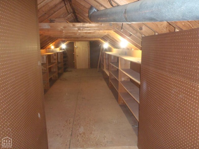 4 Virginia Rd, Newport, AR 72112 - view of unfinished attic
