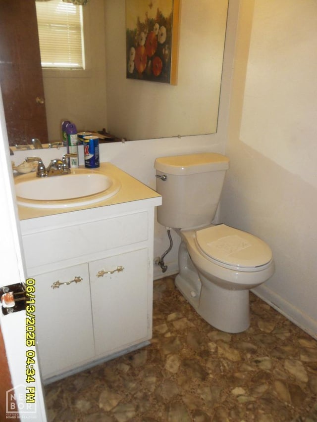 2805 Robinson St, Newport, AR 72112 - half bath with vanity and tile patterned floors