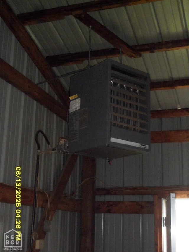 2805 Robinson St, Newport, AR 72112 - garage featuring a heating unit