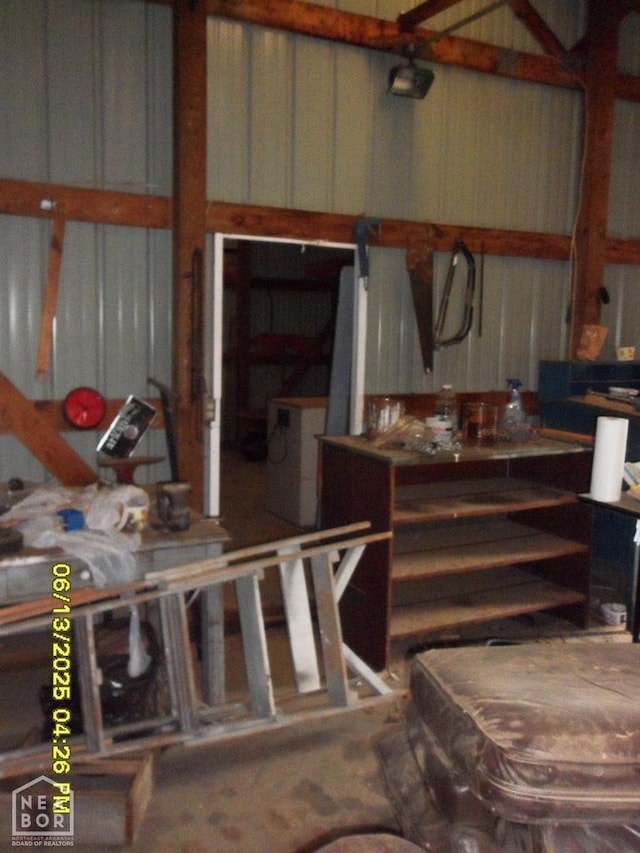 2805 Robinson St, Newport, AR 72112 - view of garage