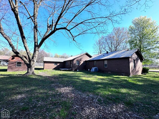245 S 18th St, Piggott, AR 72454