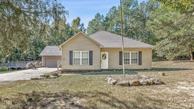616 Greene 326 Rd, Jonesboro, AR 72401 - ranch-style home featuring a front lawn, a garage, driveway, and roof with shingles