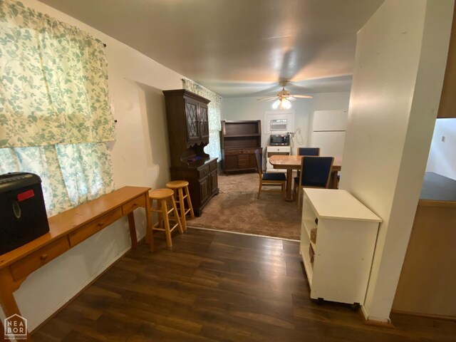 118 Seaton St, Trumann, AR 72472 - view of green lawn with a garage, driveway, and an outdoor structure