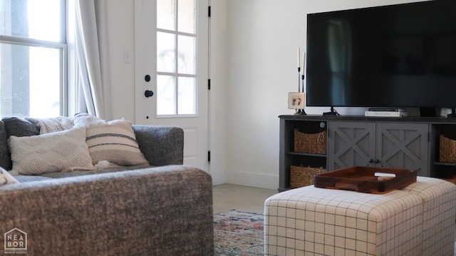 305 Stella Dr, Bono, AR 72416 - view of living room
