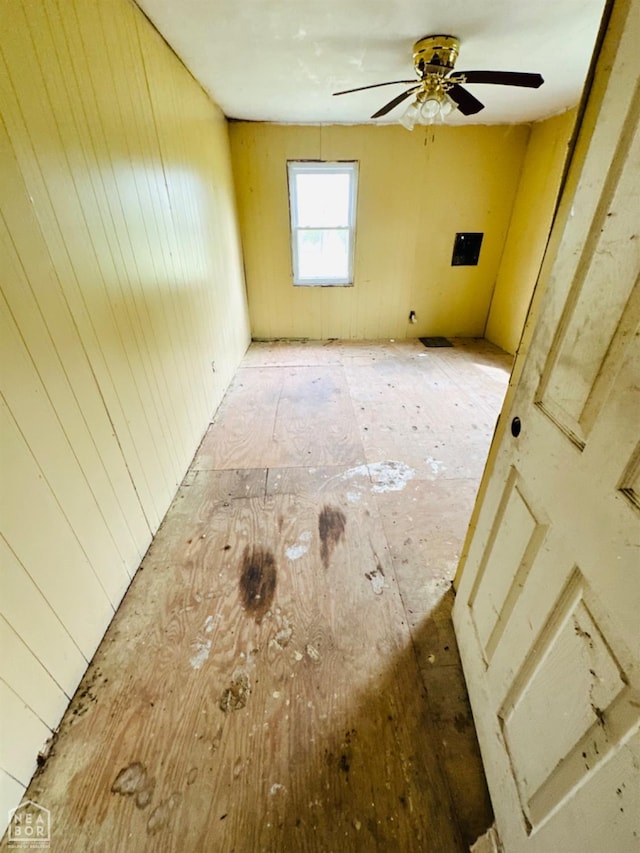 315 Arrington St, Newport, AR 72112 - empty room with ceiling fan