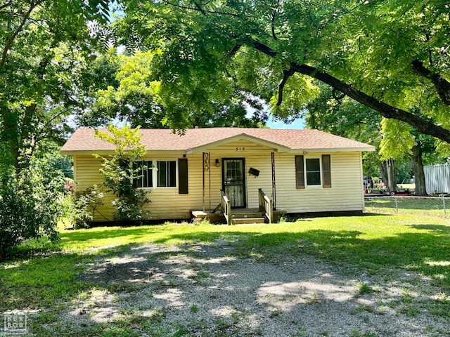 315 Arrington St, Newport, AR 72112 - photo 1