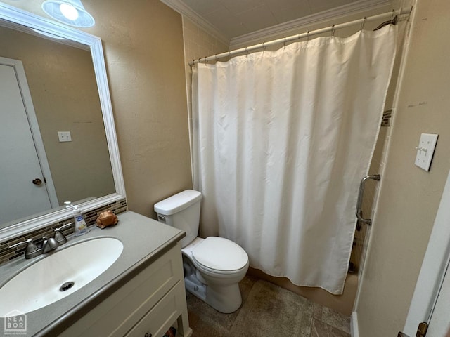 937 Homecrest Dr, Piggott, AR 72454 - full bathroom with vanity and ornamental molding