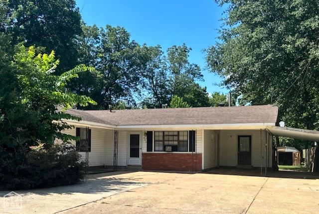 208 Elgin Rd, Tuckerman, AR 72473 - photo 1