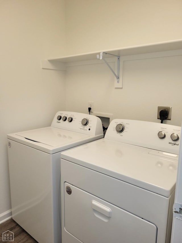 4909 Prospector Dr, Jonesboro, AR 72405 - laundry room featuring washer and dryer