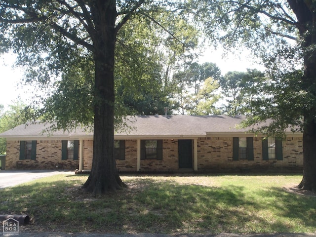 102 N Holt Ave, Tuckerman, AR 72473 - photo 1