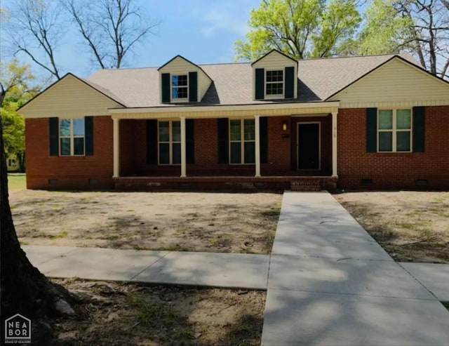 315 Pine, Newport, AR 72112 - view of front of property with crawl space, a porch, and brick siding