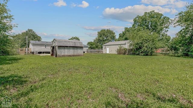 338 Buttercup Ln, Manila, AR 72442 - view of yard featuring a storage unit