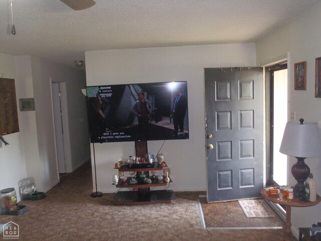 2009 Daugherty St, Newport, AR 72112 - full bath with vanity, toilet, and a shower with curtain