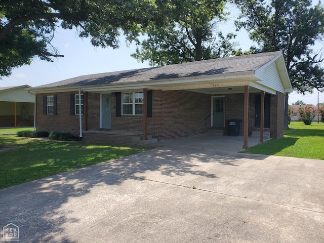 965 Maxine St, Piggott, AR 72454 - photo 2