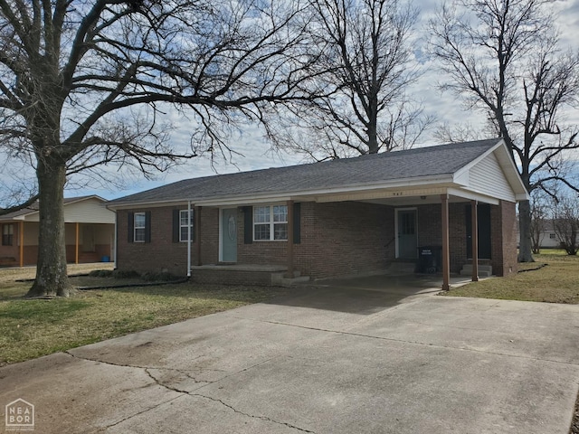 965 Maxine St, Piggott, AR 72454 - photo 5