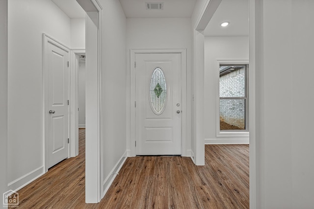 1816 N Oak, Brookland, AR 72417 - entryway featuring wood finished floors and baseboards