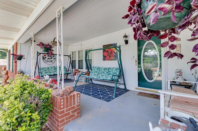 2300 Mount Carmel Rd, Paragould, AR 72450 - entrance to property featuring a porch