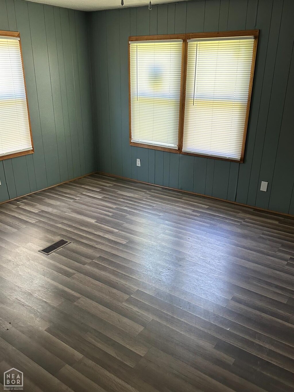 301 Harris St, Bay, AR 72411 - photo 2