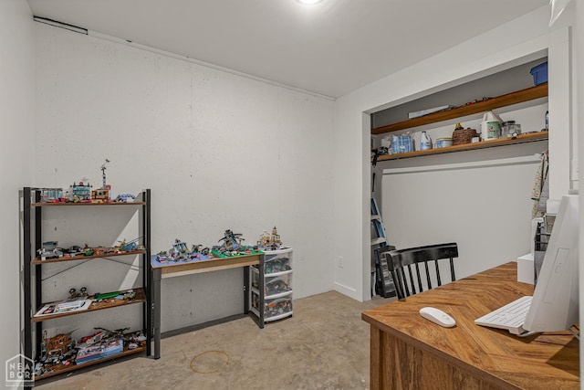 1766 Greene Road 326, Bono, AR 72416 - office space featuring concrete floors