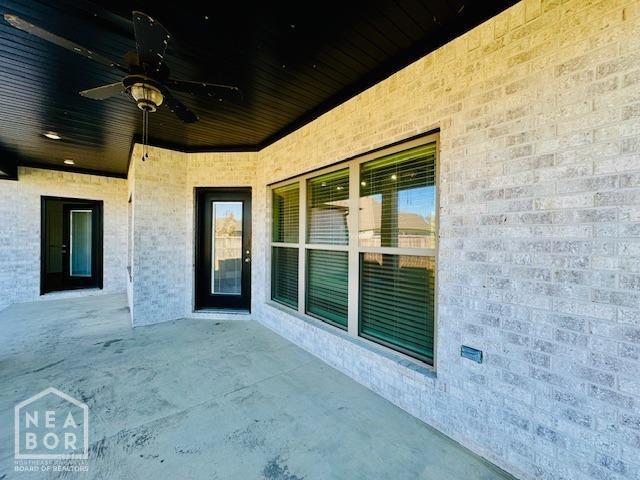 3803 Stone Ridge Dr, Paragould, AR 72450 - view of patio featuring ceiling fan