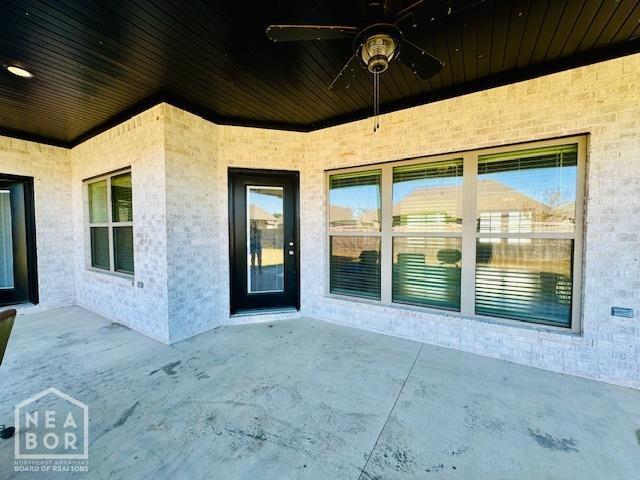 3803 Stone Ridge Dr, Paragould, AR 72450 - view of patio featuring a ceiling fan