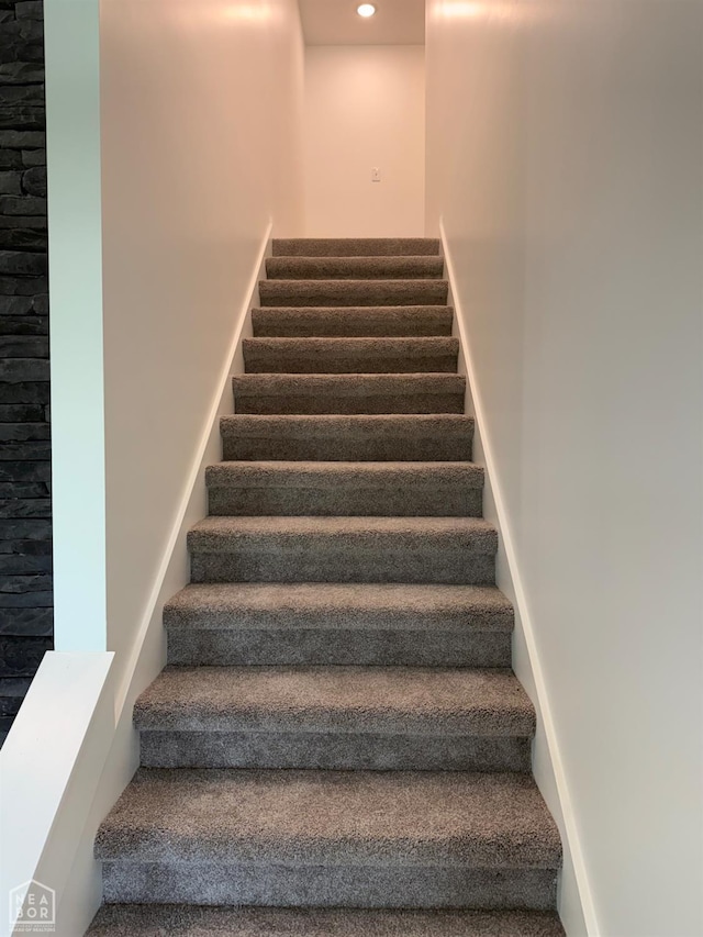 3101 Bear Creek Cv, Jonesboro, AR 72404 - stairway with recessed lighting