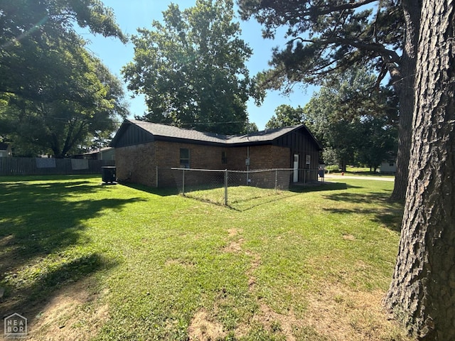 2408 Harper St, Corning, AR 72422 - view of yard