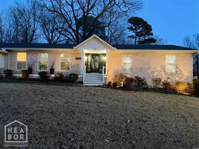 707 Spencer Dr, Paragould, AR 72450 - photo 1