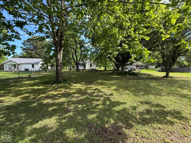 414 E 1st St, Rector, AR 72461 - view of yard