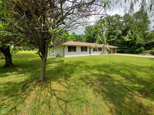 800 Hilltop Dr, Piggott, AR 72454 - view of front of house featuring a front yard