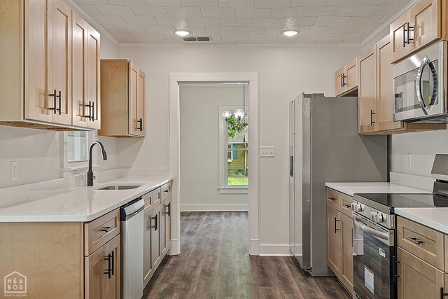705 W College Ave, Jonesboro, AR 72401 - photo 2