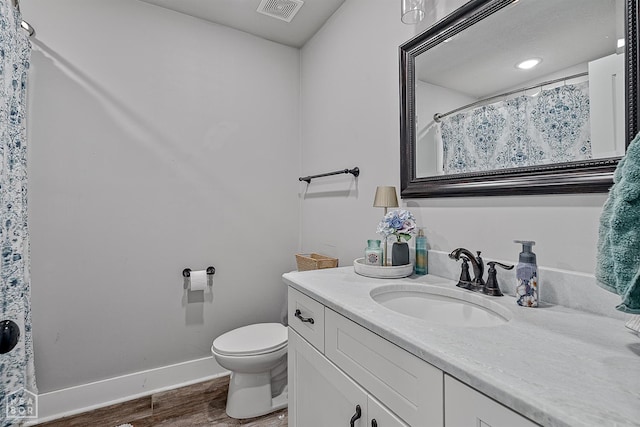 4317 Cypress Pointe Ln, Jonesboro, AR 72405 - bathroom featuring wood finished floors and vanity