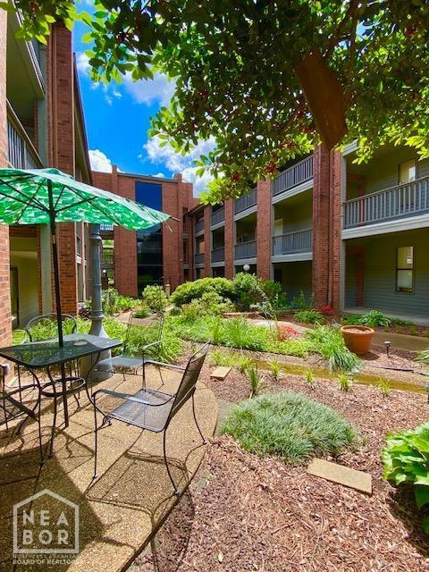 1300 S Church St, Jonesboro, AR 72401 - view of property's community featuring outdoor dining area